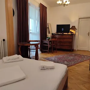 Ateneu Palace Appartamento