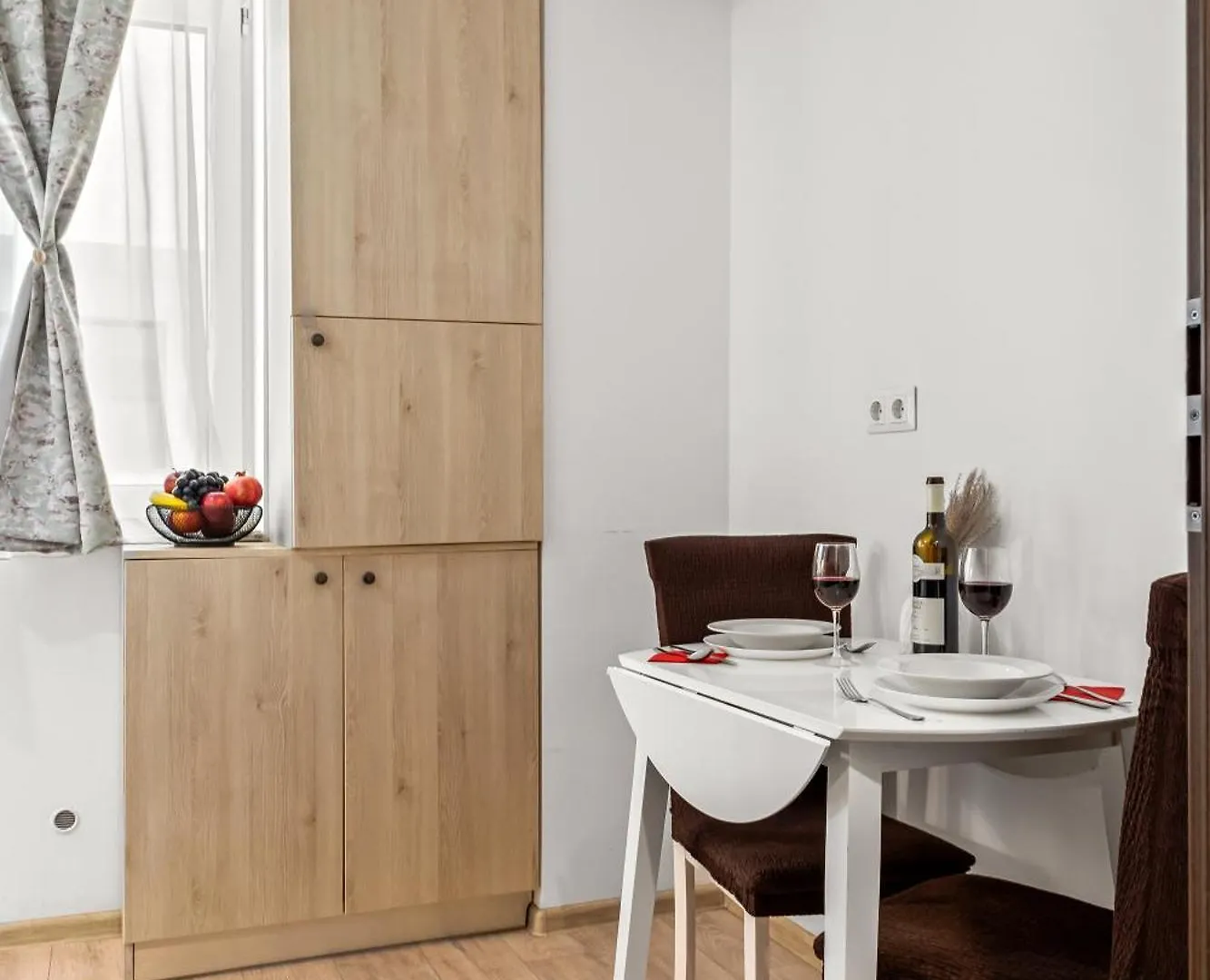 La Vie Est Belle Apartment Bucharest Romania